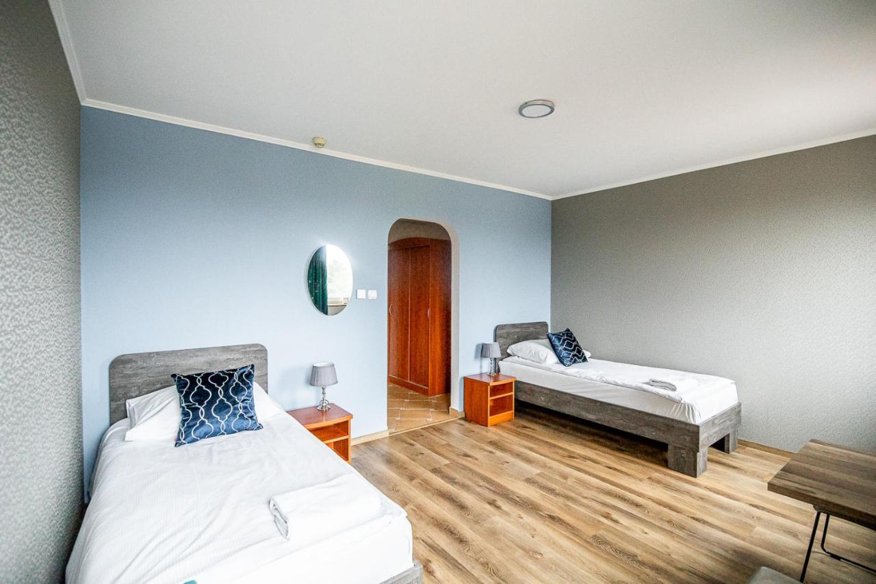 Hotel Zielonki Zielonki  Екстериор снимка