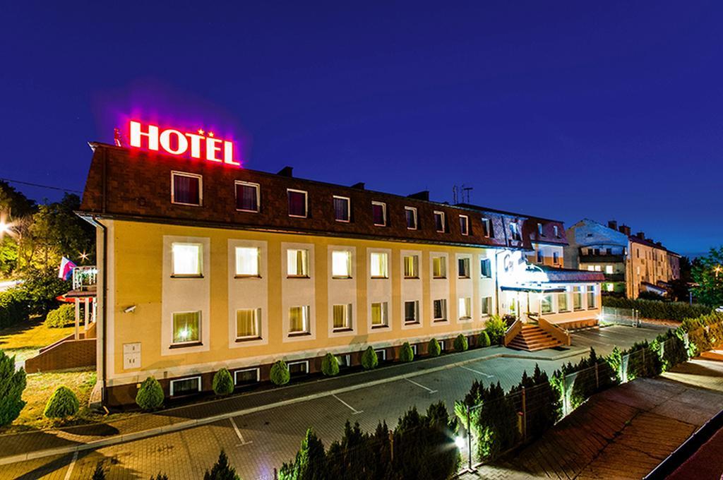 Hotel Zielonki Zielonki  Екстериор снимка